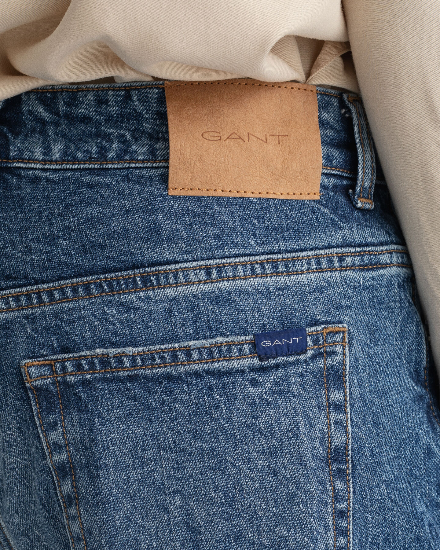 Hayle Regular fit jeans med gylp med knapper