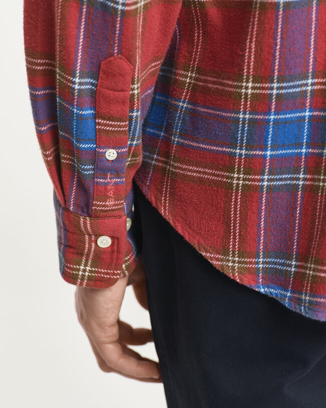 Relaxed fit ternet twillskjorte