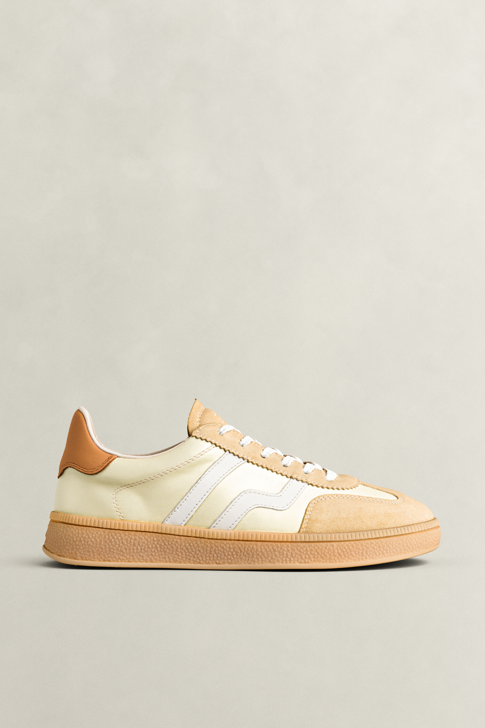Cuzima sneakers