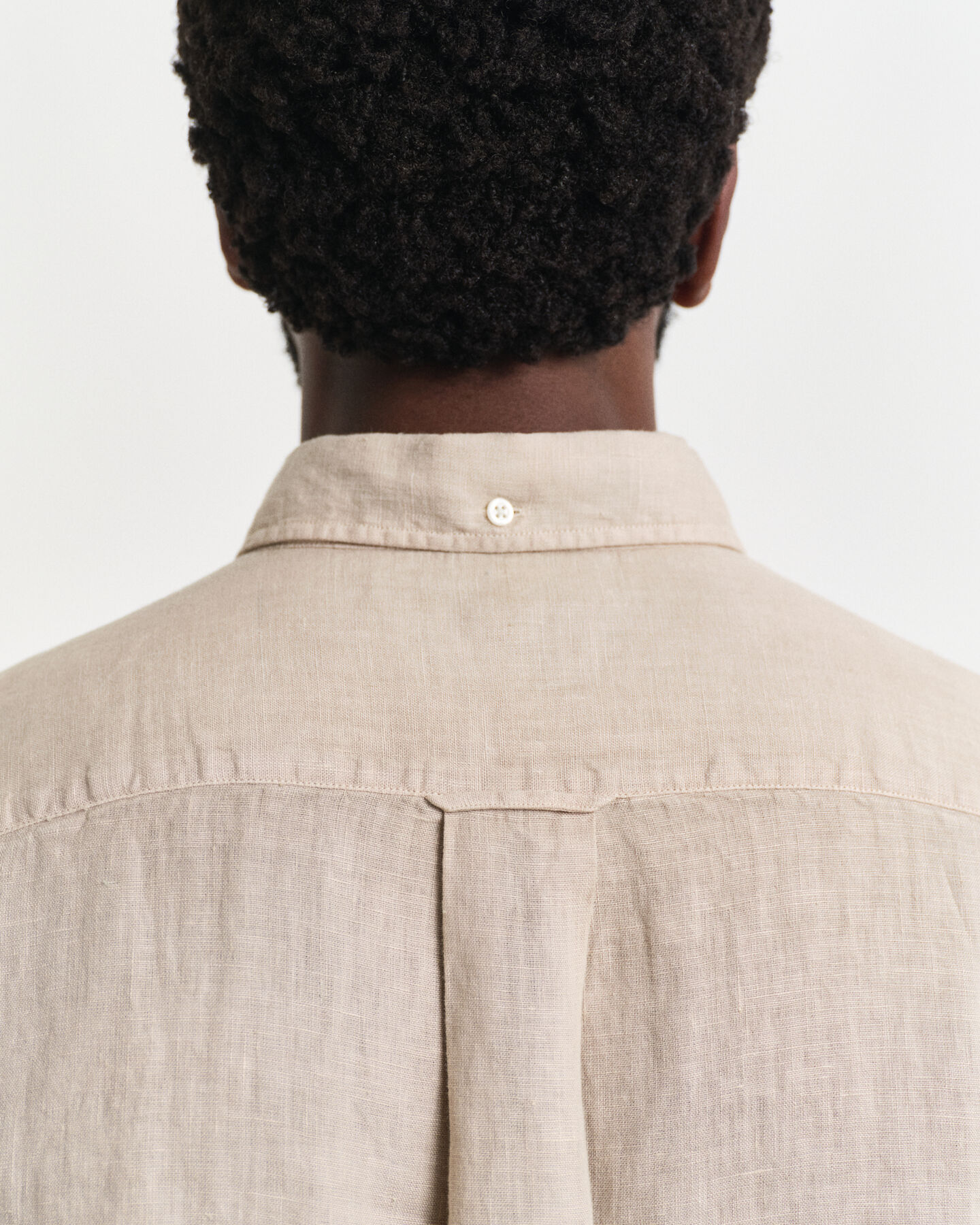 Regular fit garment-dyed h&oslash;rskjorte