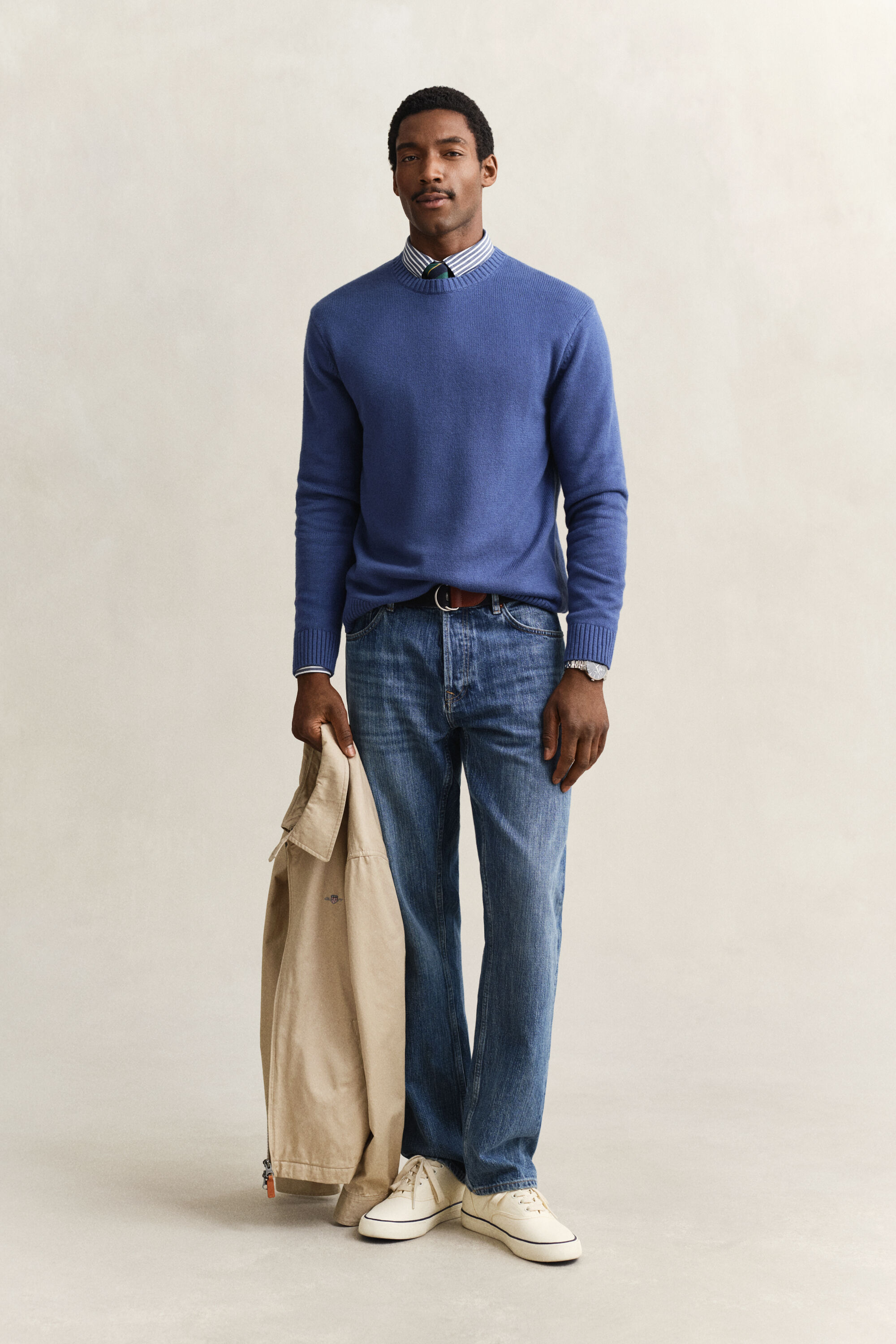 Sweater med crewneck i bomuldsblanding