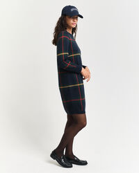 Ternet kjole med crewneck