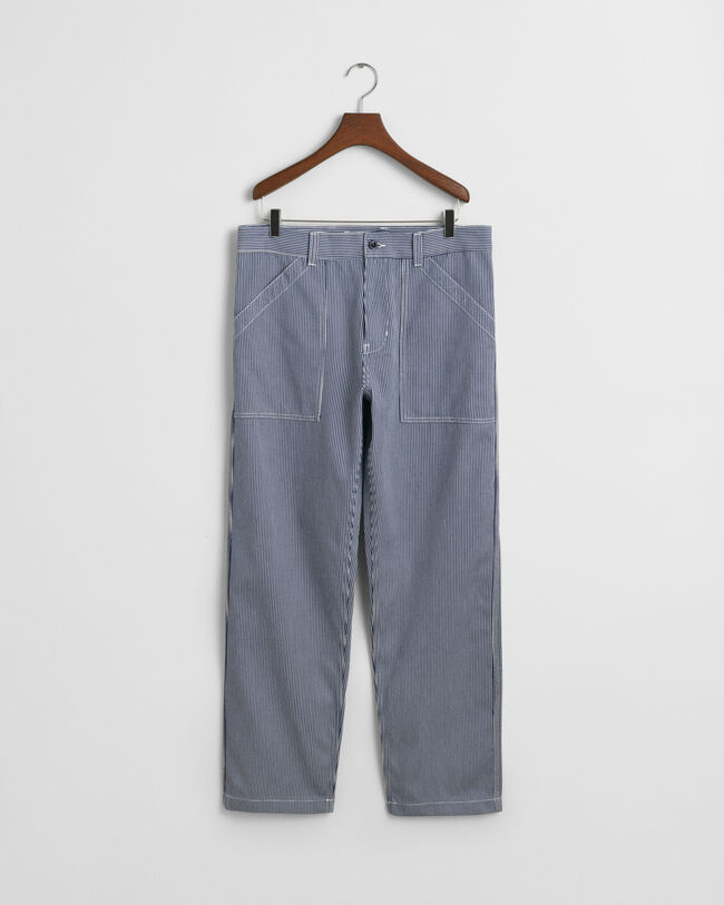 Relaxed fit hickory-stribede jeans