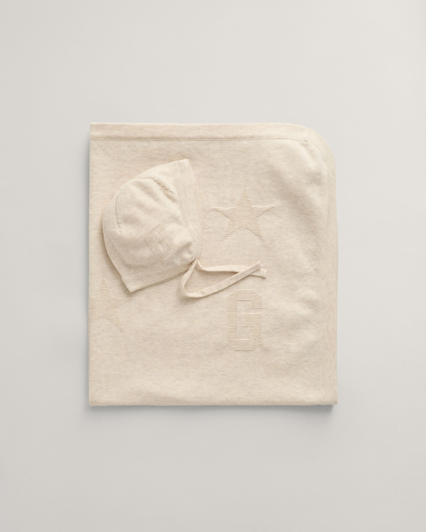 Baby gavesæt med tæppe og beanie