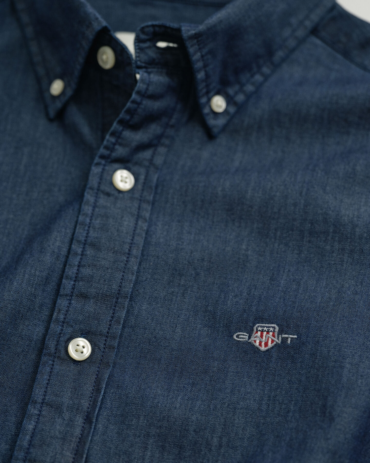 Slim fit indigo-skjorte