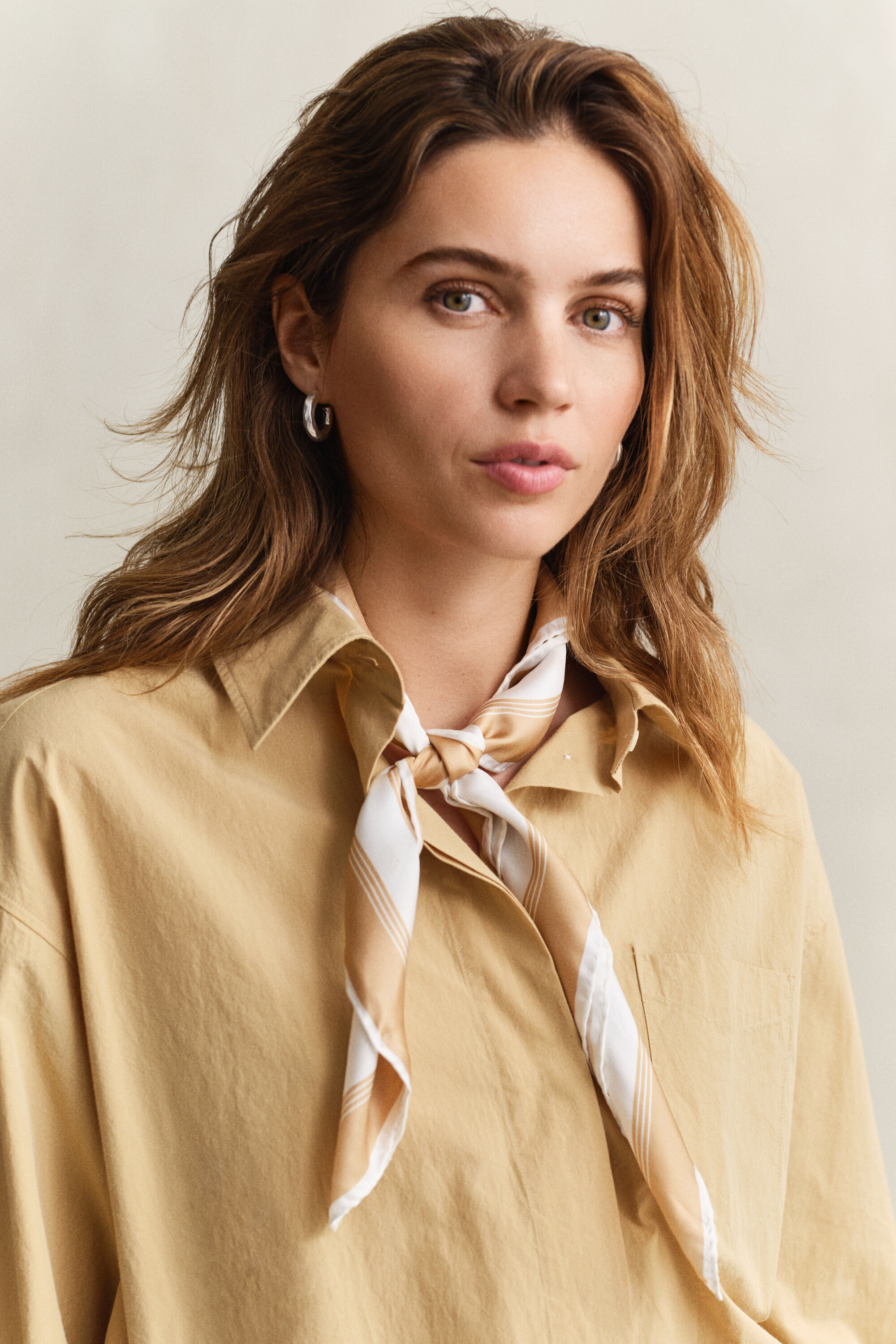 Silketørklæde med monogram