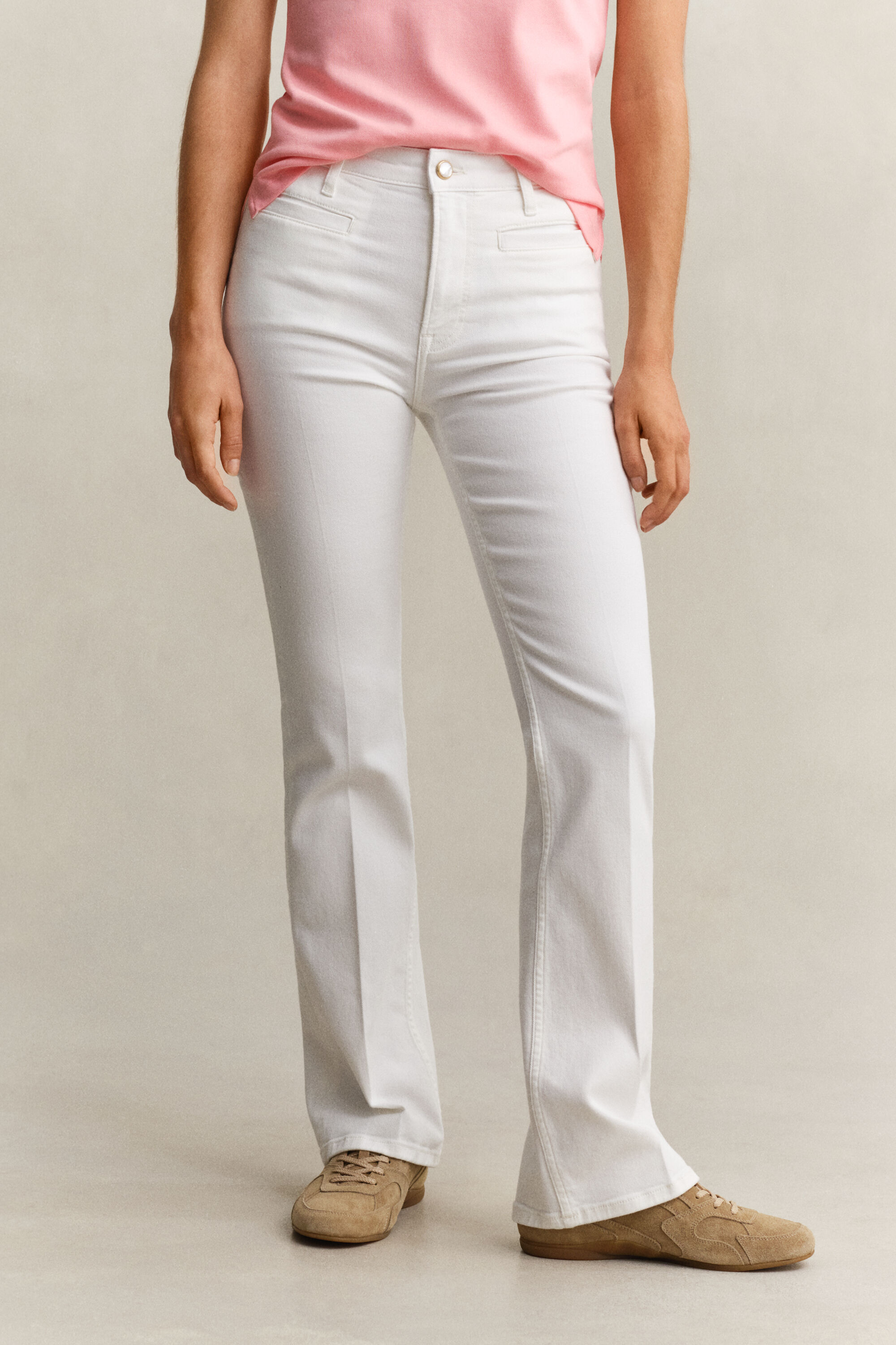 Monogram jeans med svaj