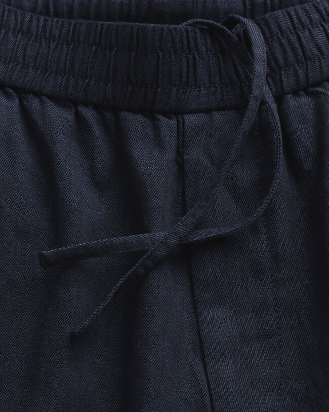 Shorts med løbesnor