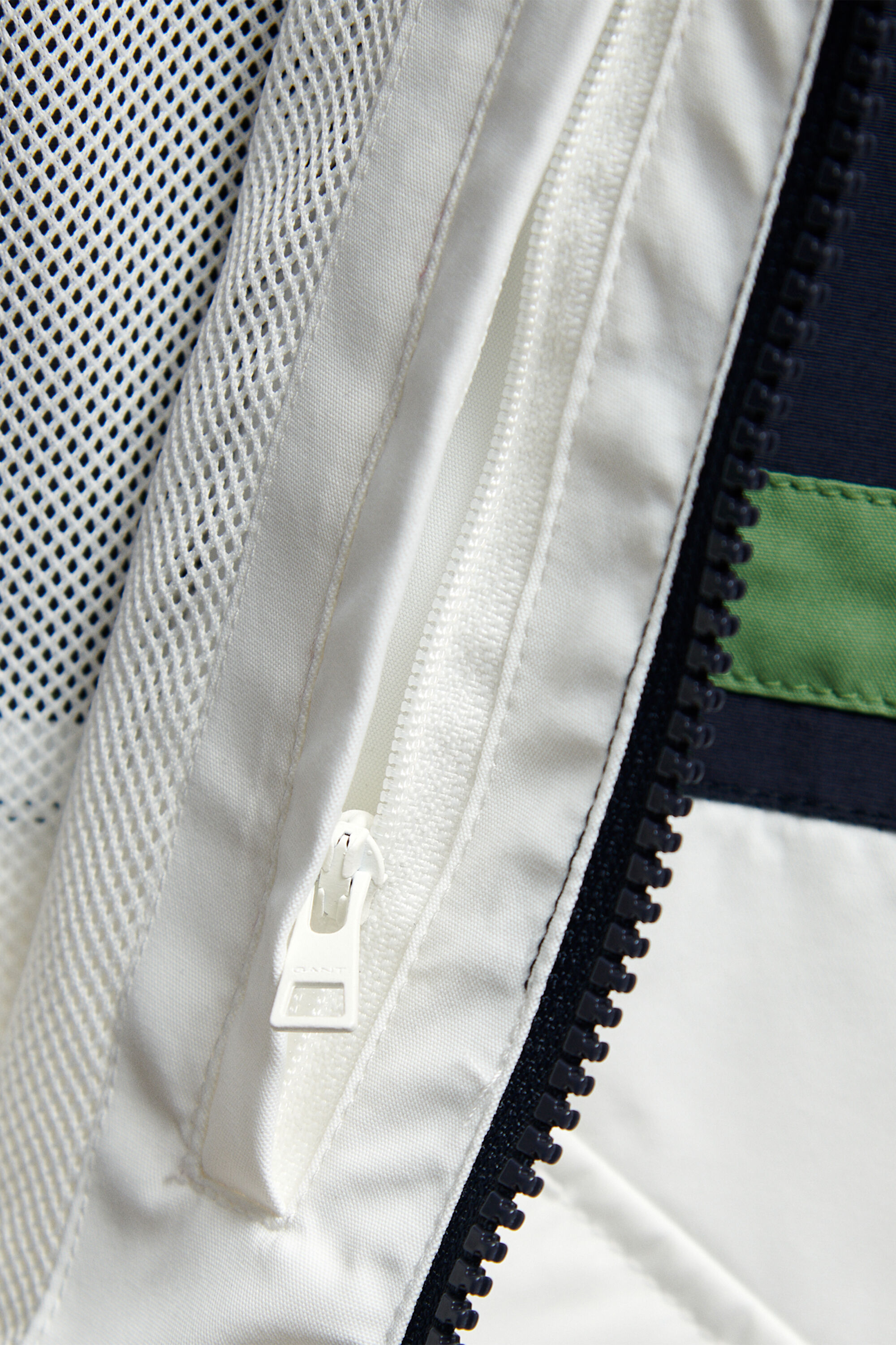 Boys Windcheater med kontrastfarver