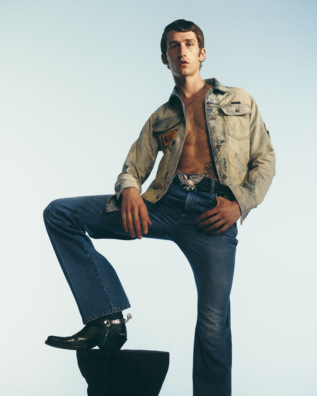 Wrangler x GANT bleget denimjakke