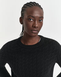 Crewneck sweater af kashmir med kabelstrik