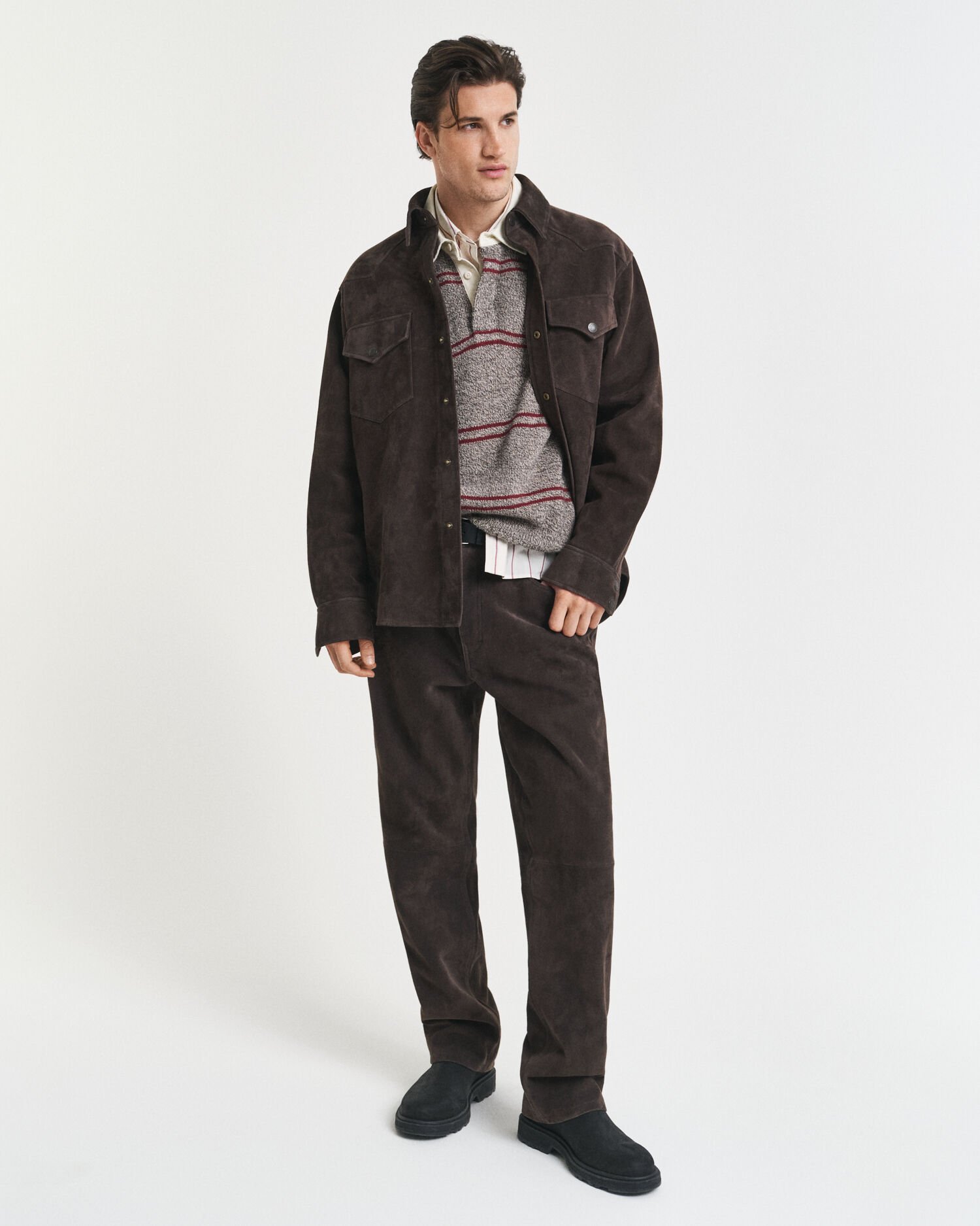 Stribet polosweater af uldblanding