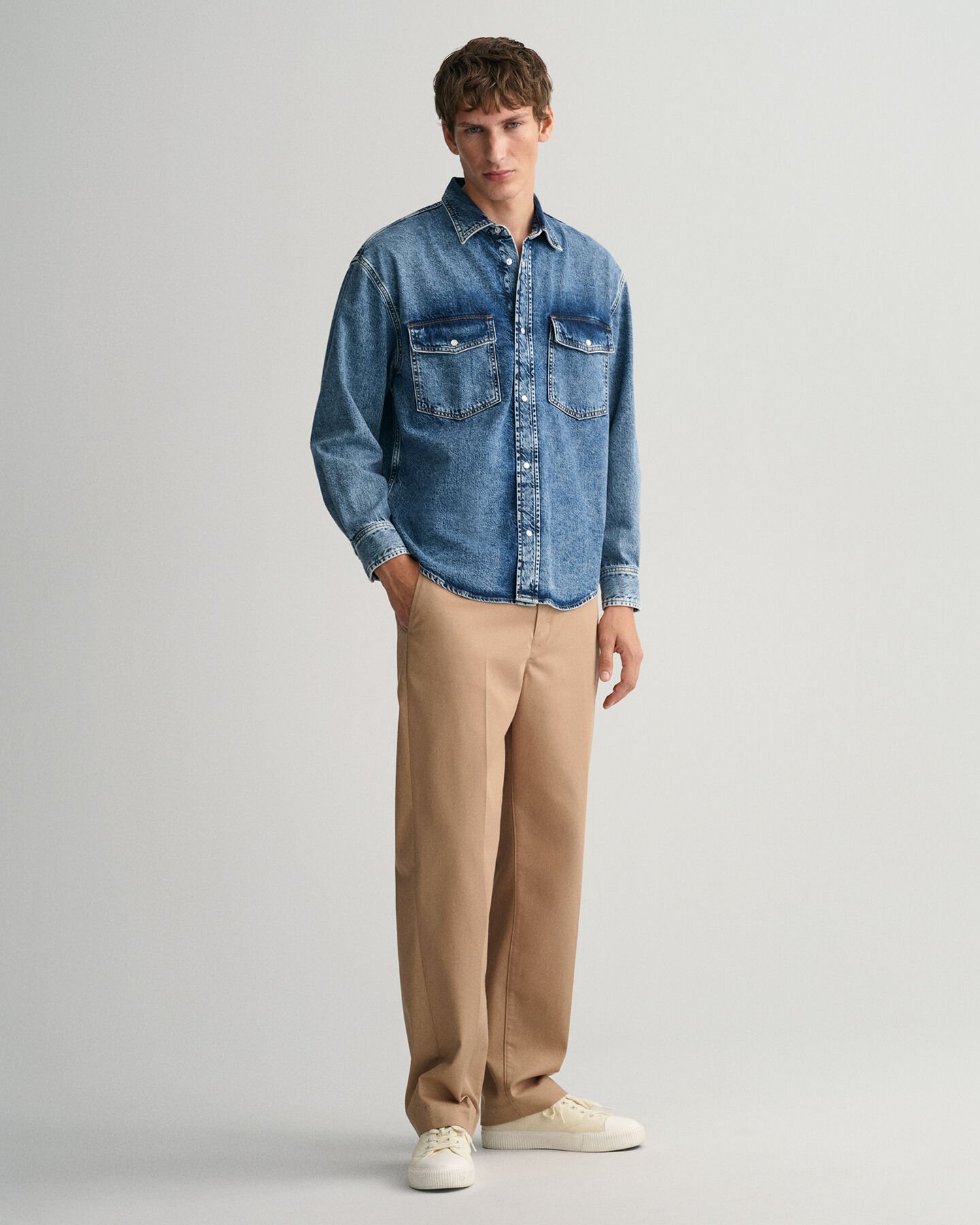 Oversized tung vasket denim-skjorte