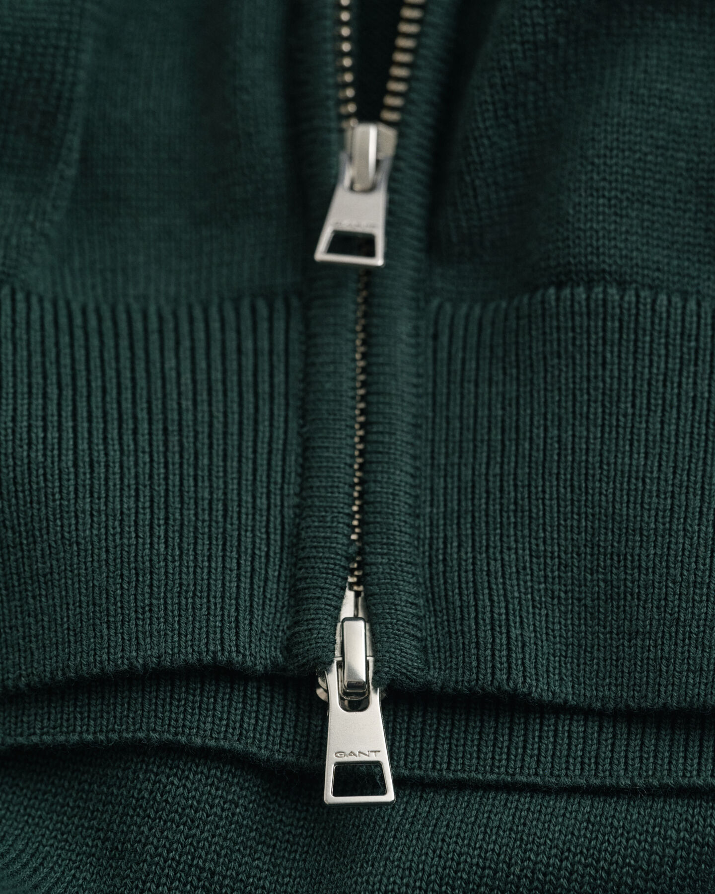 Afslappet cardigan i bomuld med lynlås