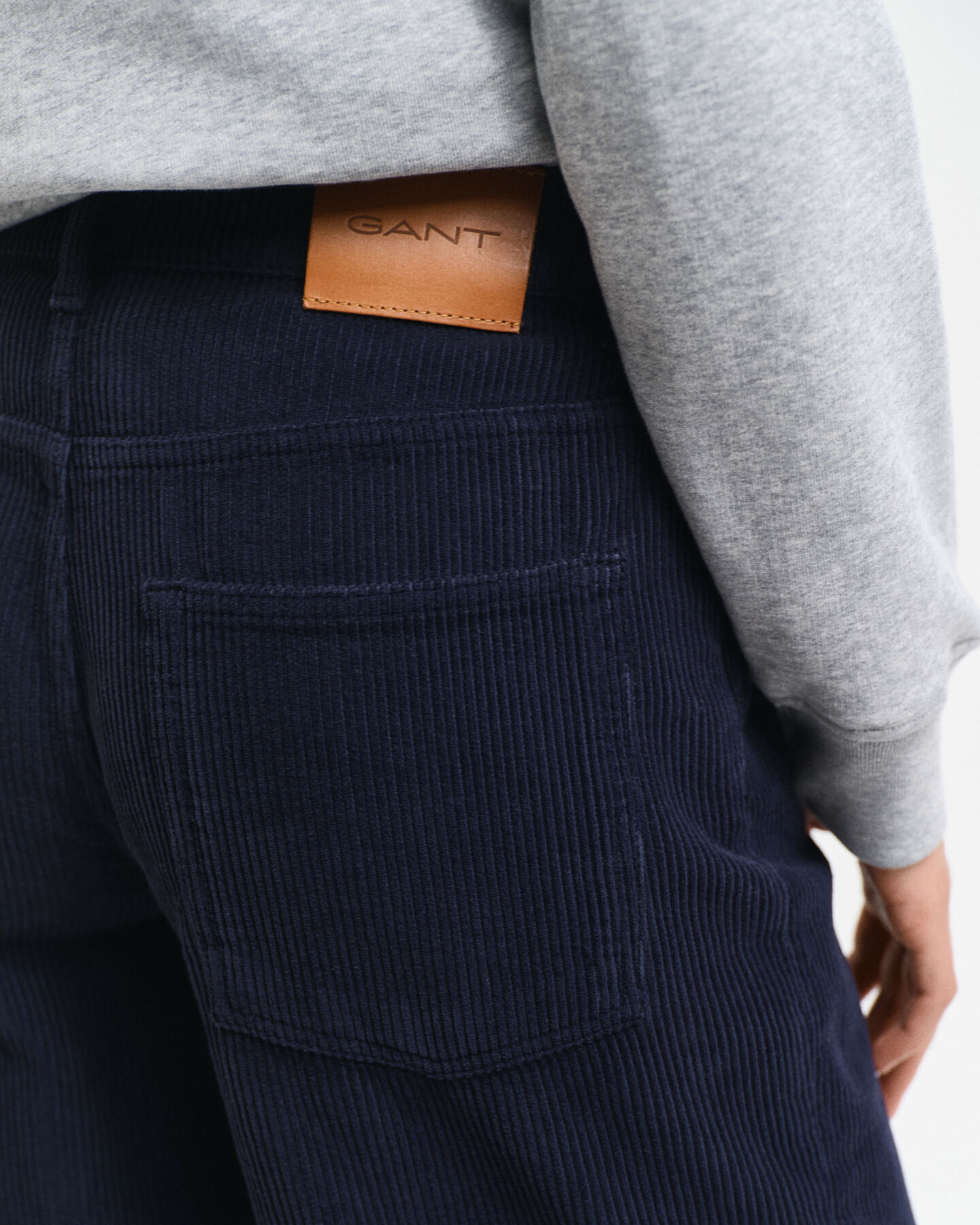 Relaxed fit jeans af jernbanefl&oslash;jl