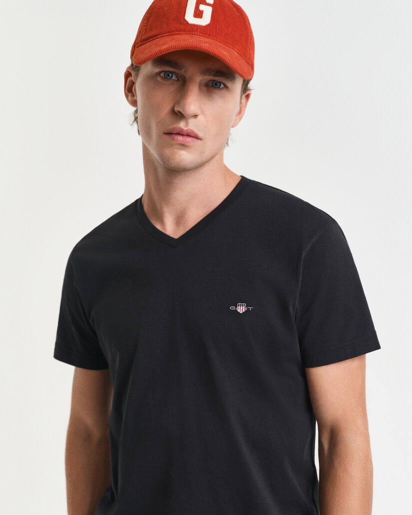 Slim fit Shield T-shirt med V-hals