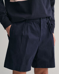 Twill chinoshorts med læg