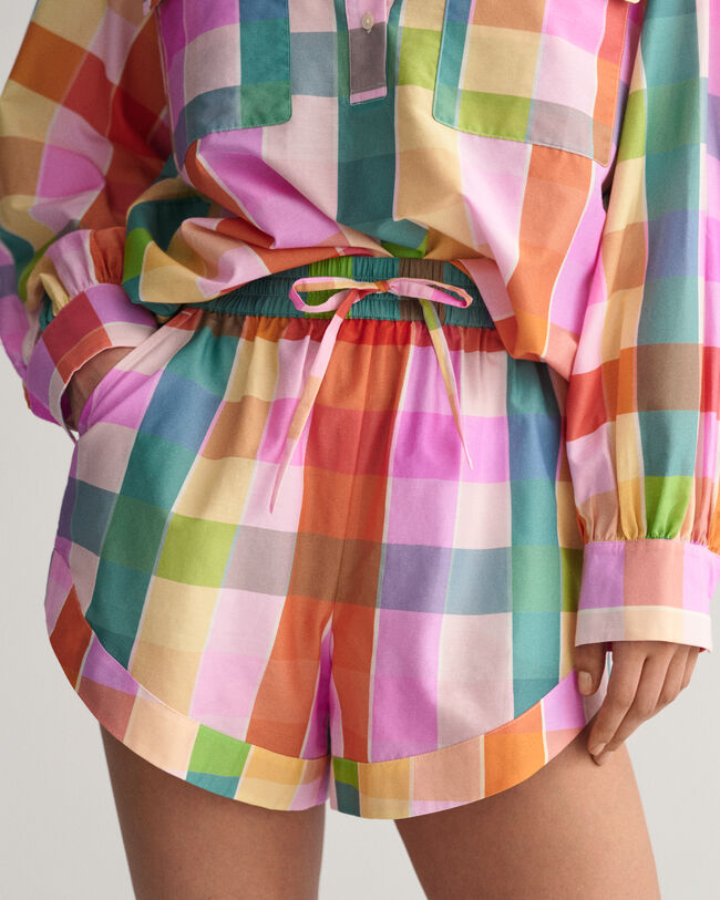 Flerternede shorts af bomuld og silke