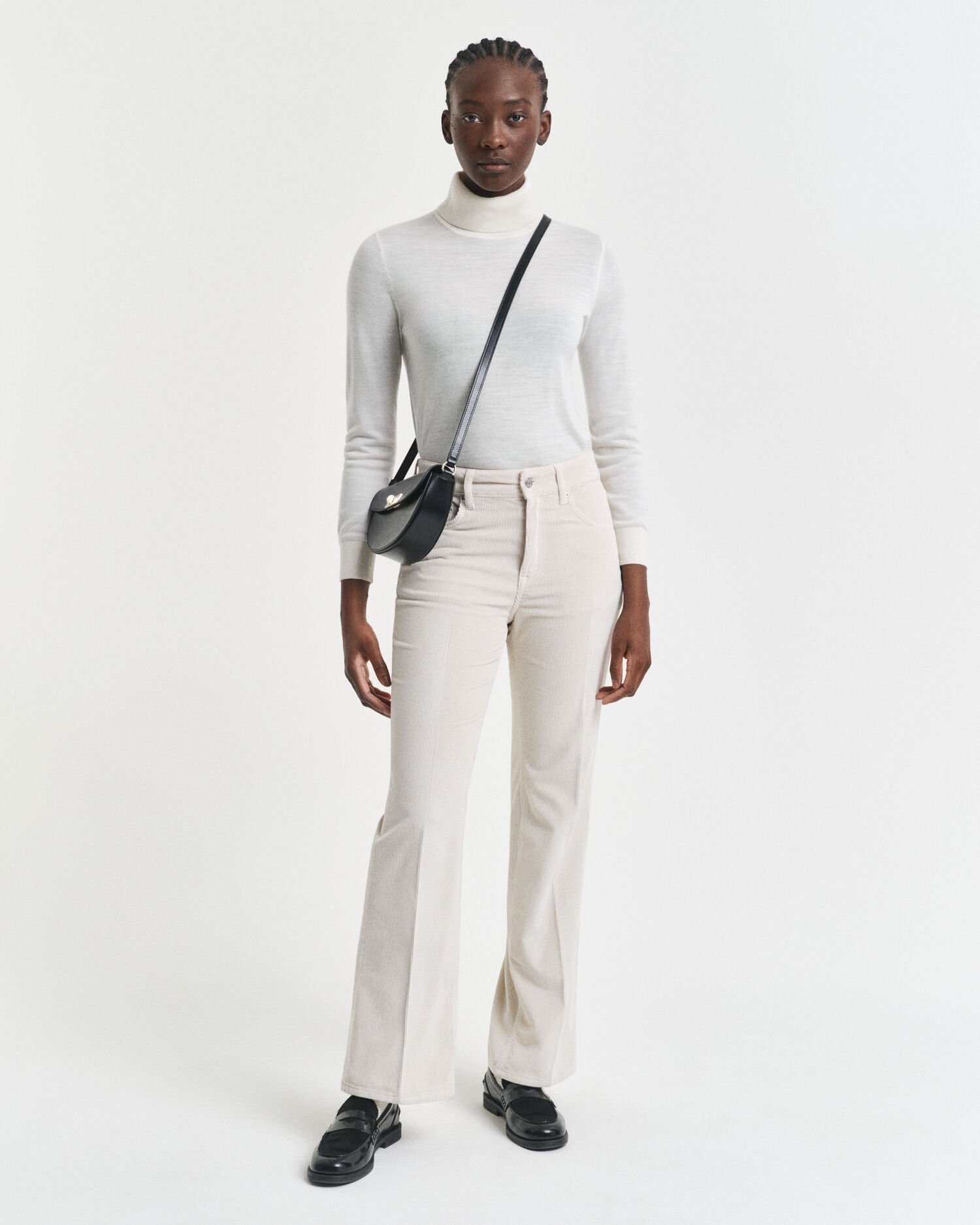 Jeans i jernbanefløjl med svaj