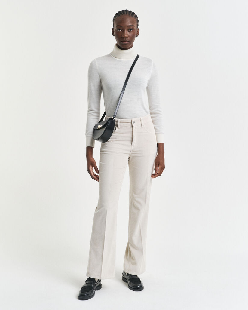 Jeans i jernbanefløjl med svaj