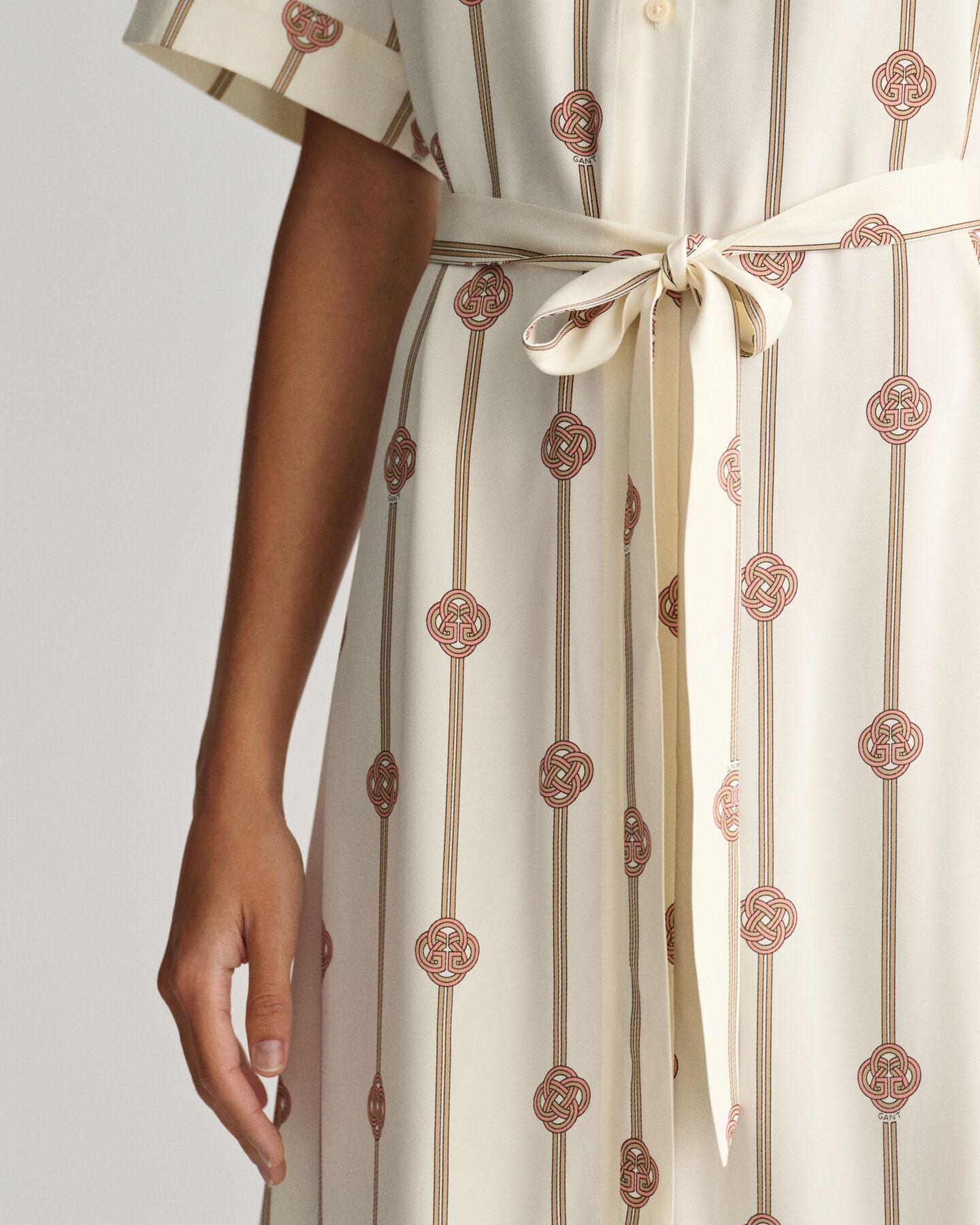 Kortærmet skjortekjole med tryk