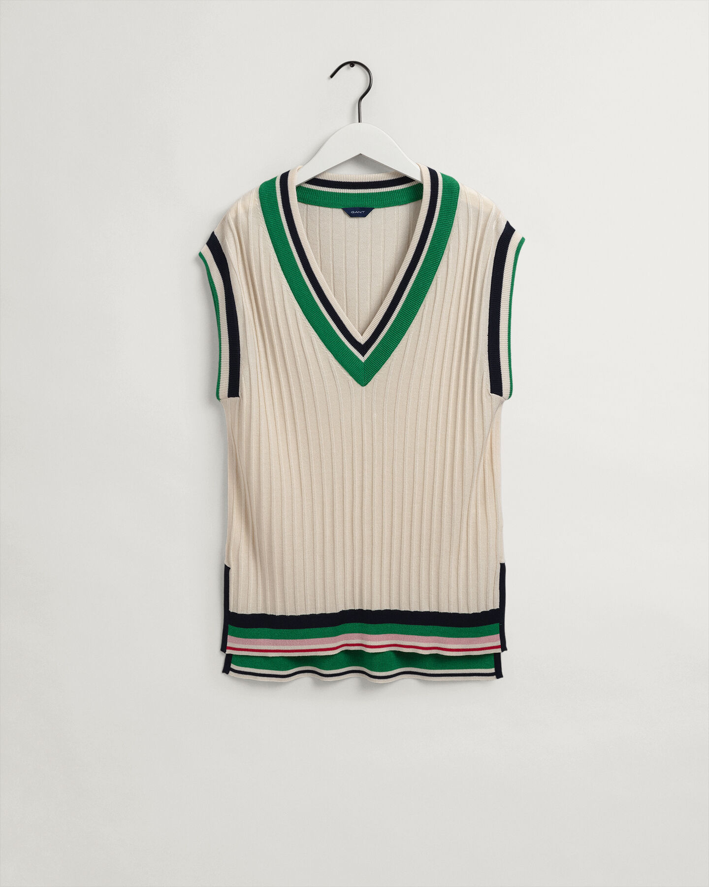 Stribet vest i ribstrik