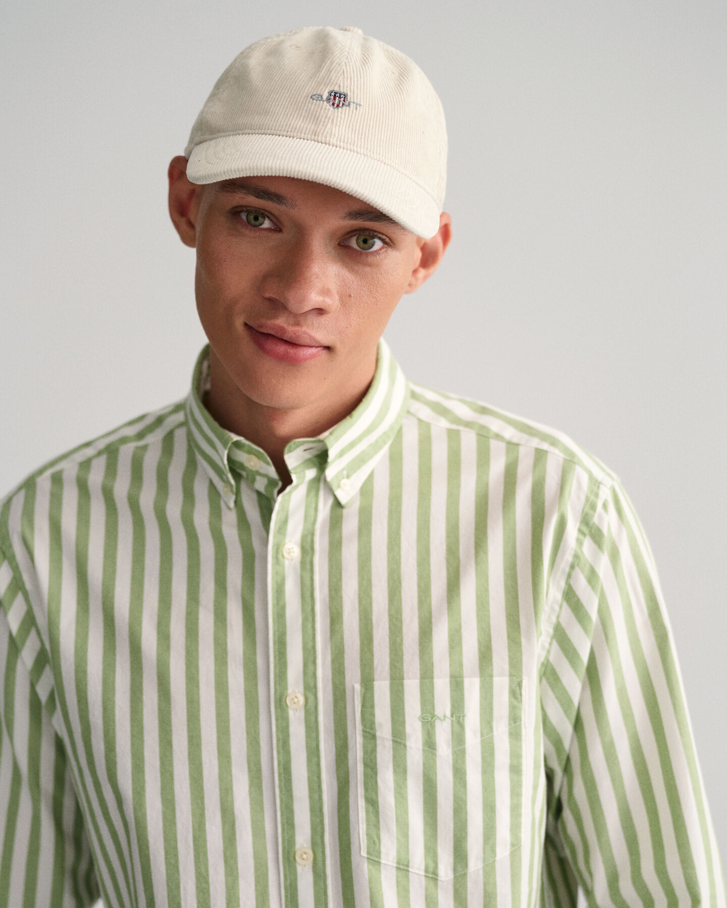 Regular fit poplin skjorte med striber
