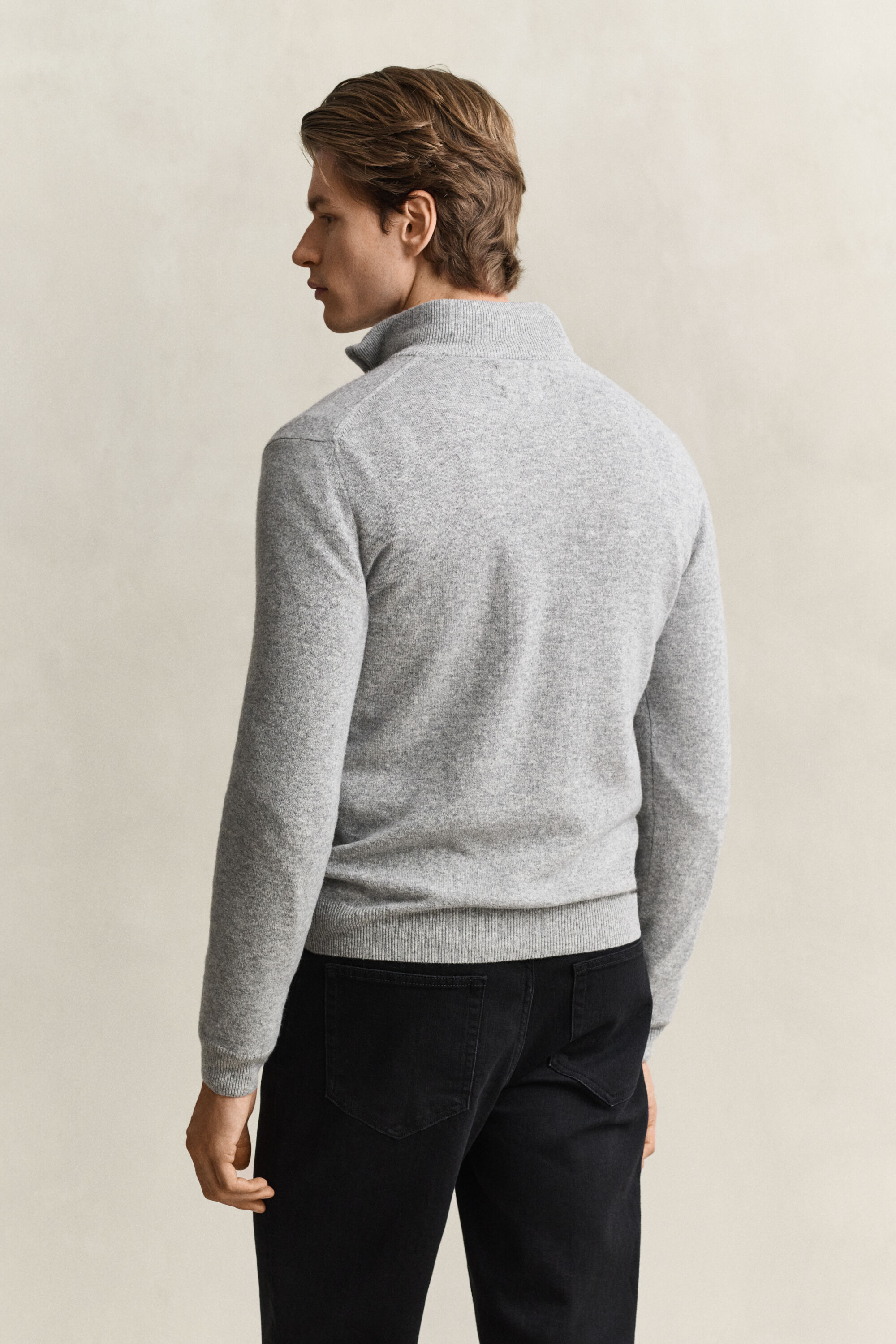 Sweater i lammeuld med halv lynlås