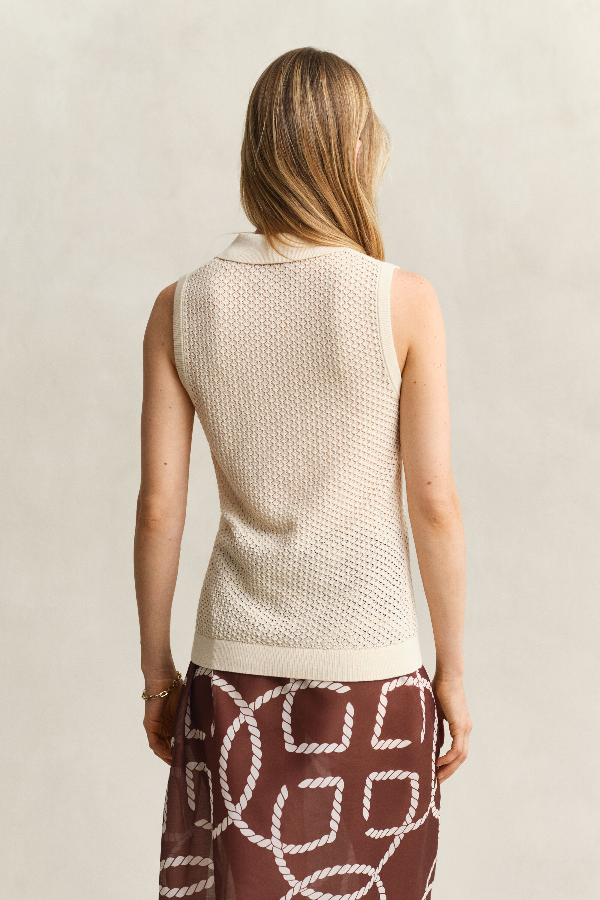 Blondestrikket top uden ærmer