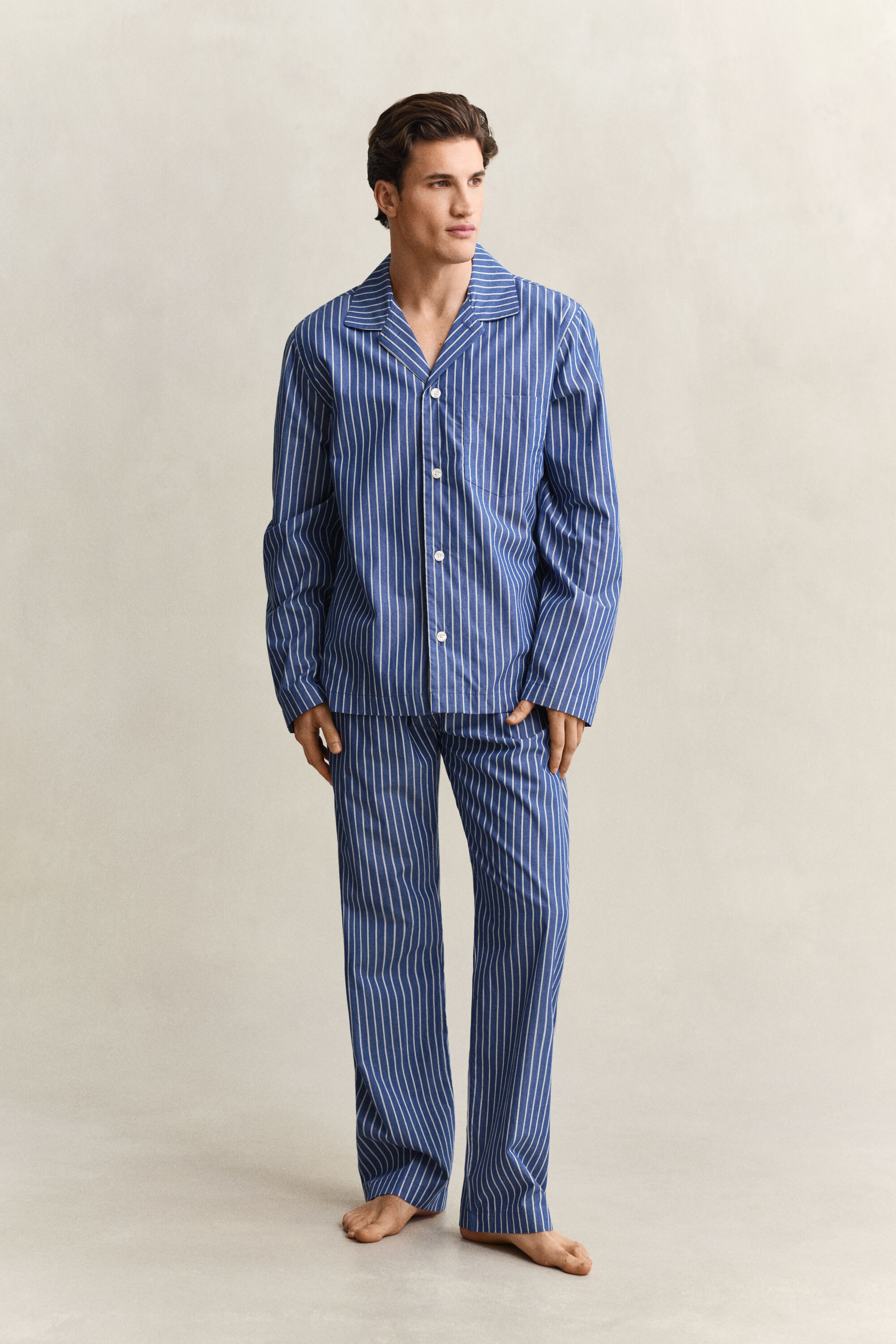 Stribet poplin pyjamassæt