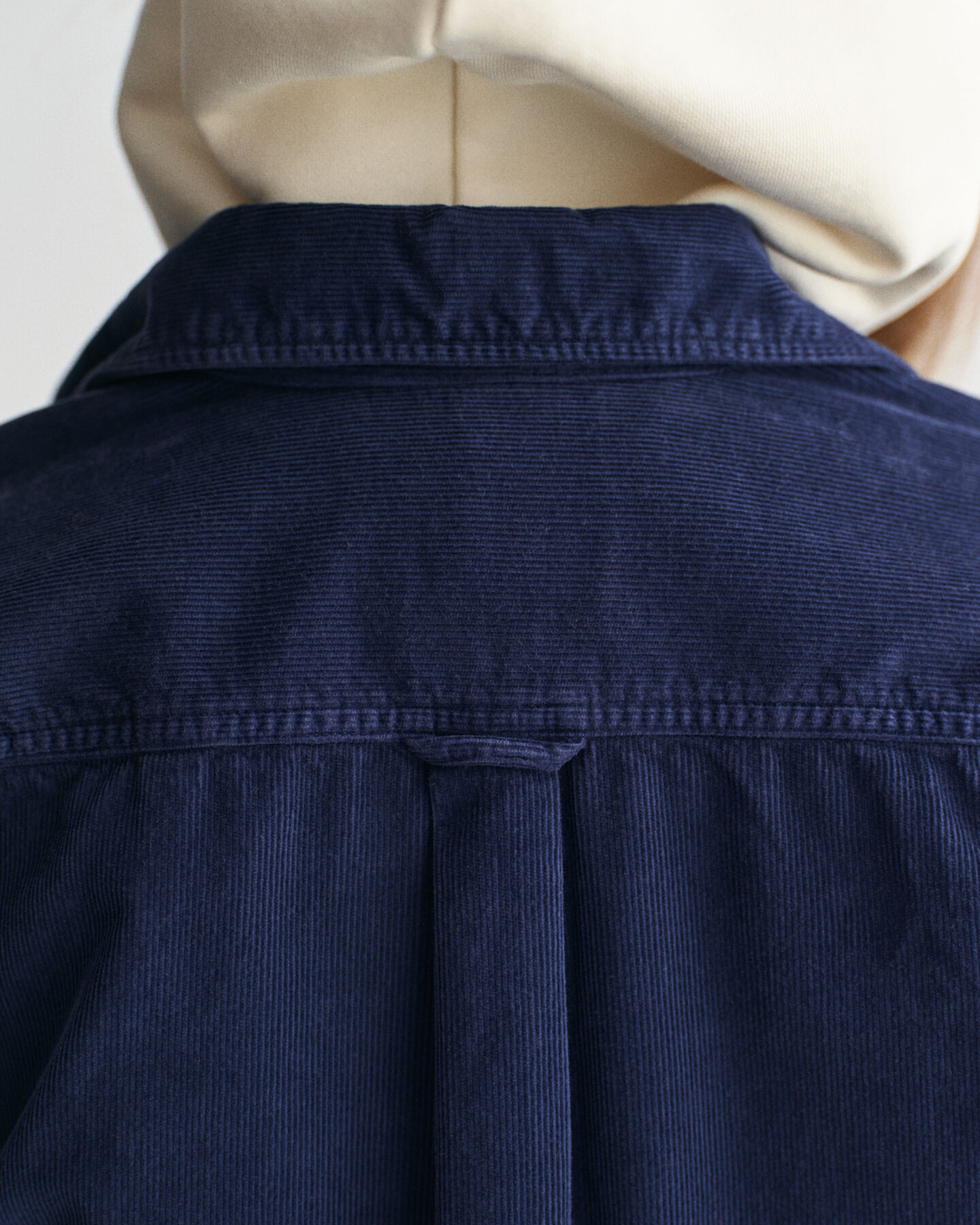 Regular fit skjorte af jernbanefløjl