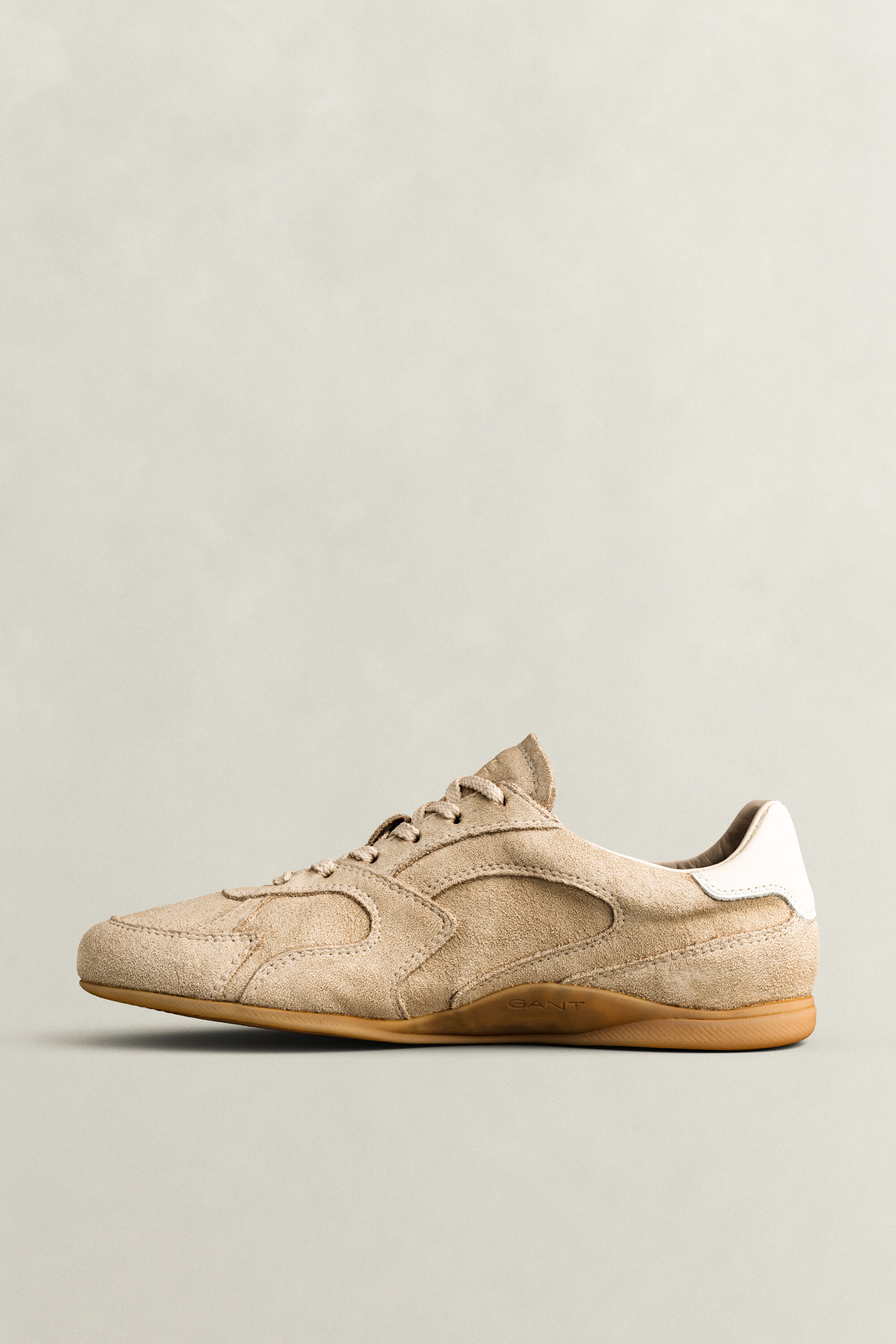 Sperly sneakers i ruskind