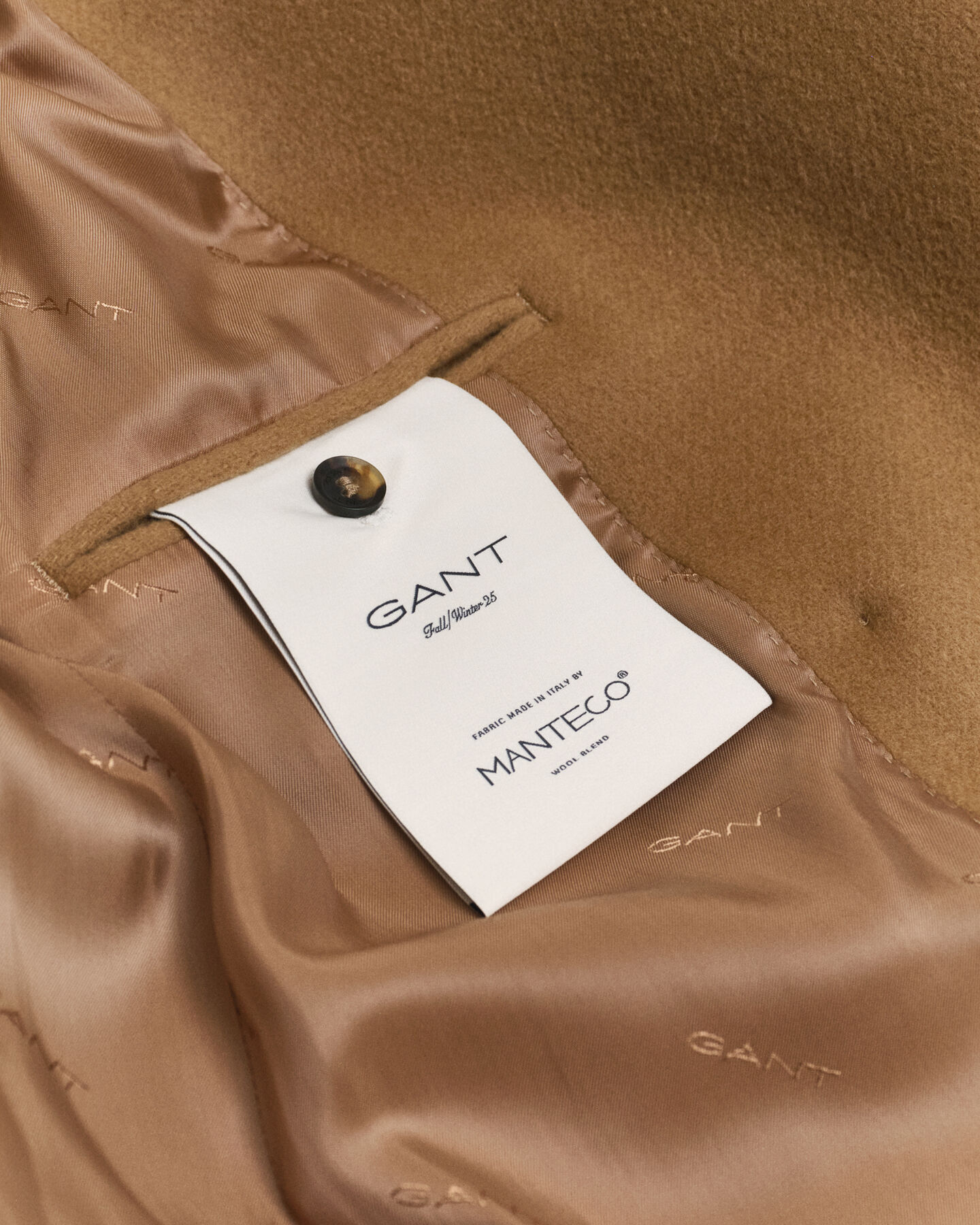 Mellemlang sømandsjakke i uld