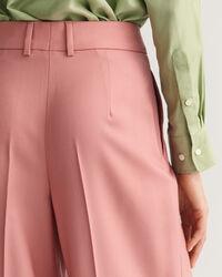 Brede bukser med læg og høj talje