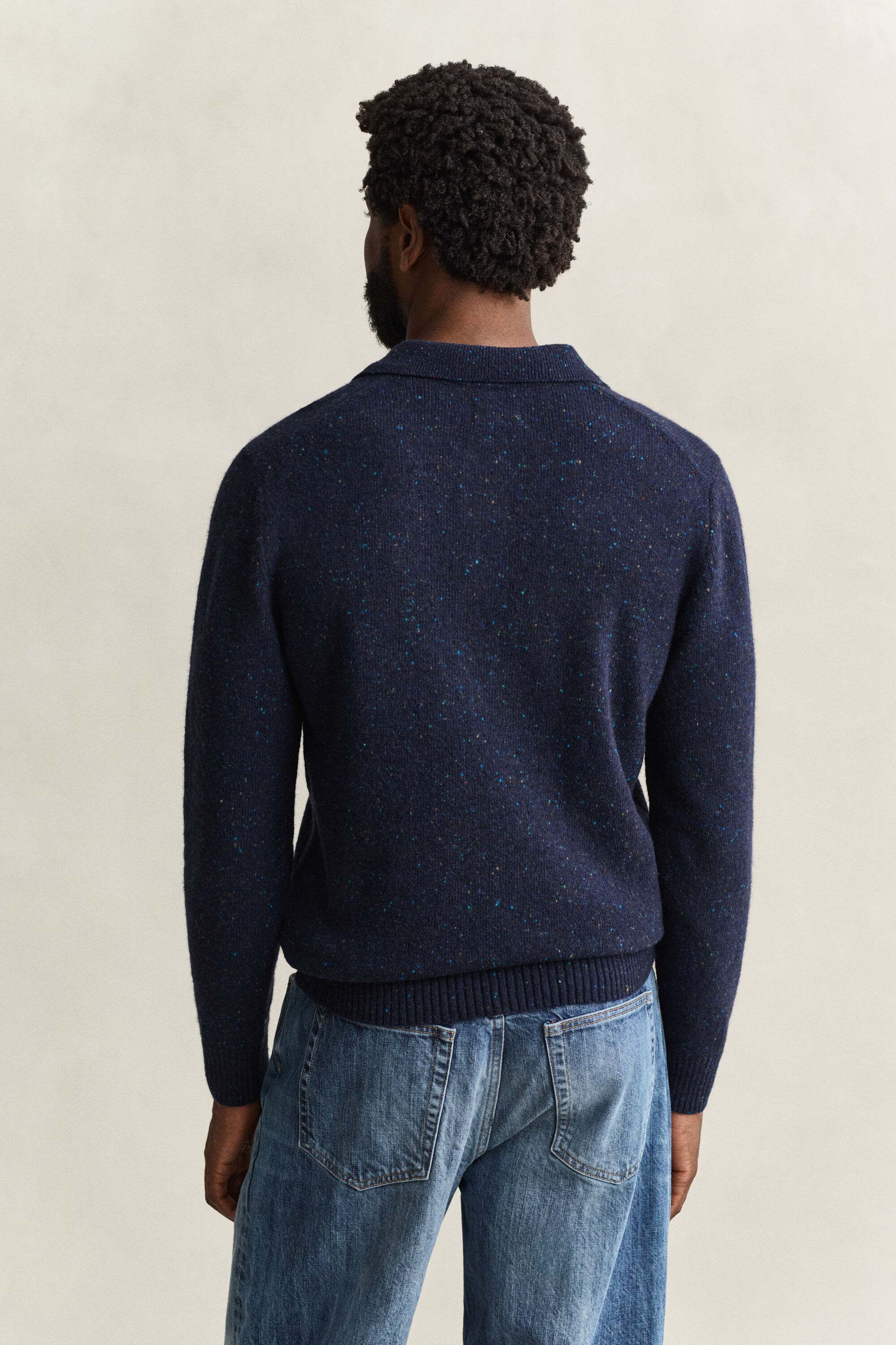 Polosweater i uldblanding med nister