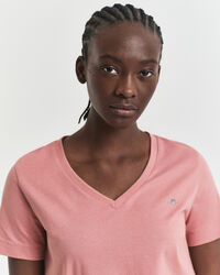 Shield T-shirt med V-hals