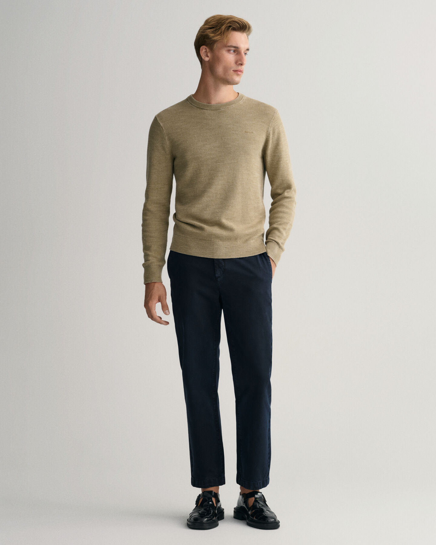 Sunfaded sweater med crewneck