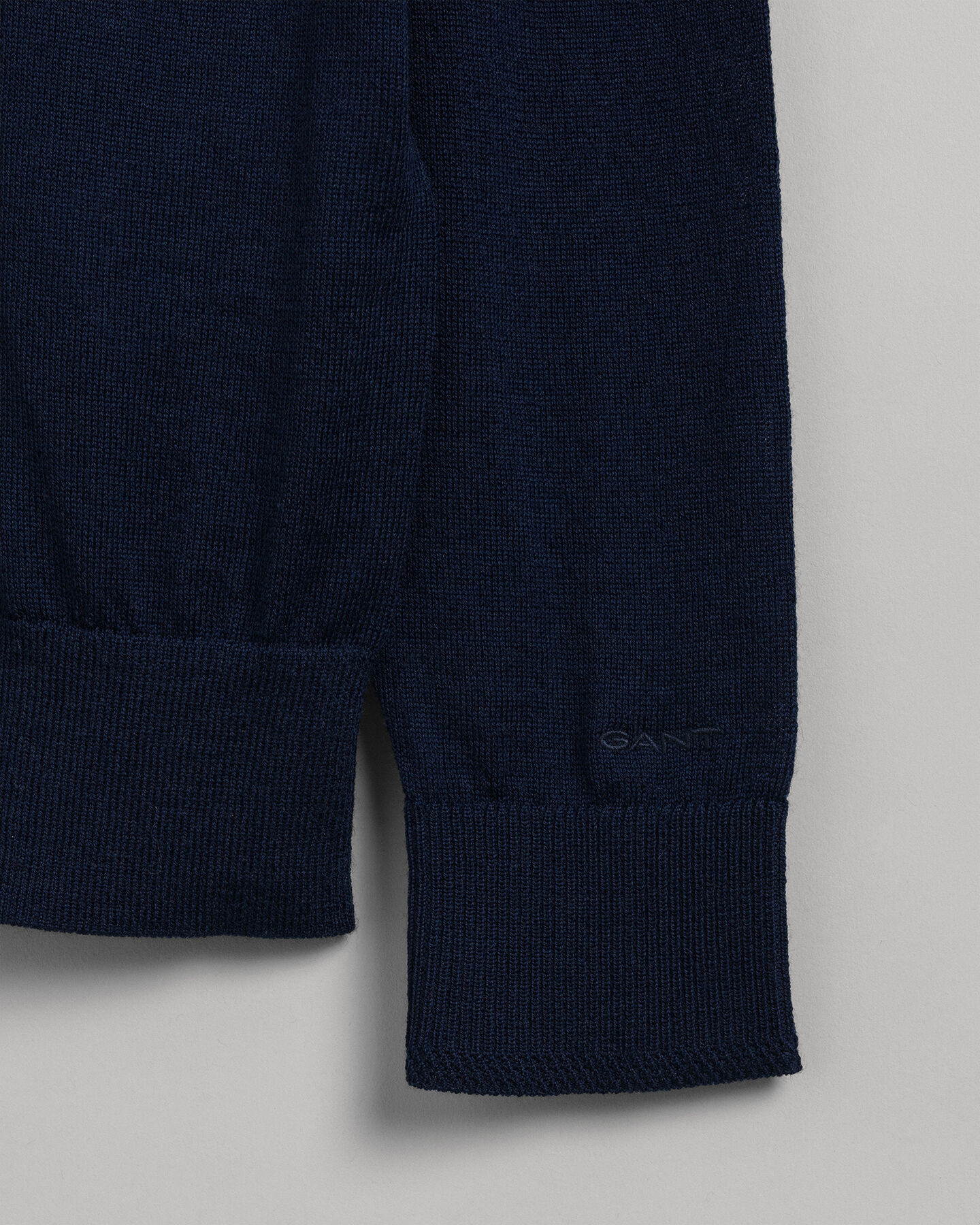 Vaskbar rullekrave i merinould