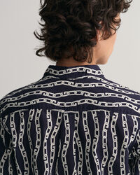 Regular fit skjorte af bomuldsvoile med Chain-tryk