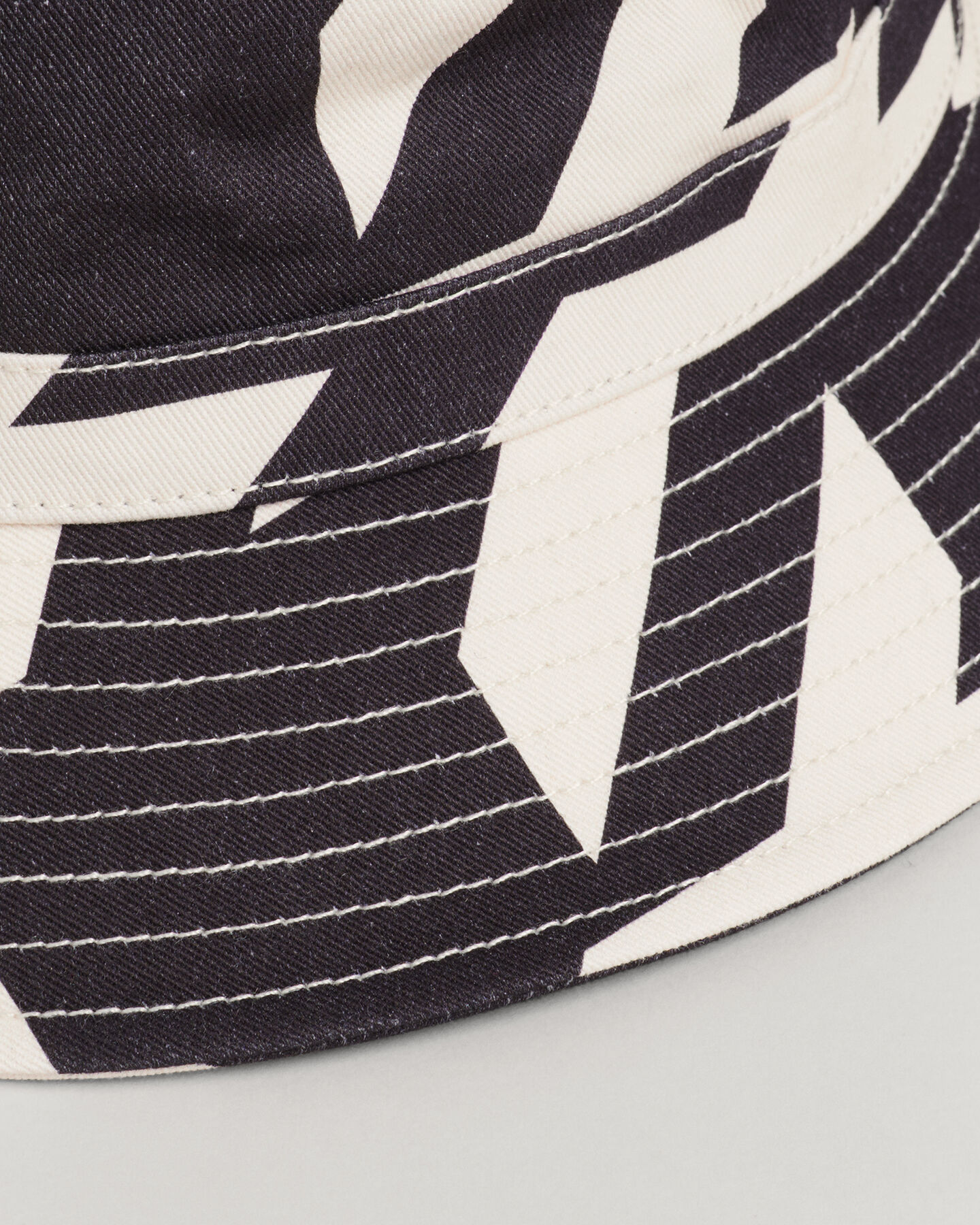 Houndstooth b&oslash;llehat