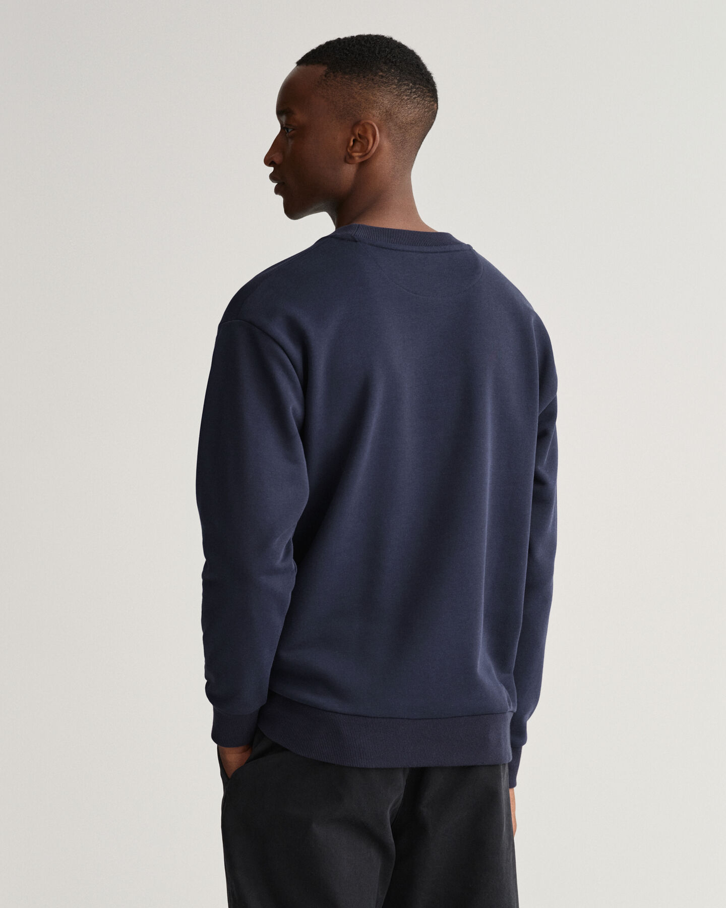 Crest Shield sweatshirt med crewneck