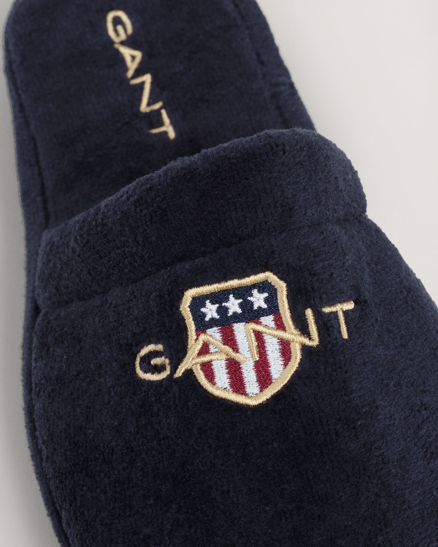 Archive Shield hjemmesko