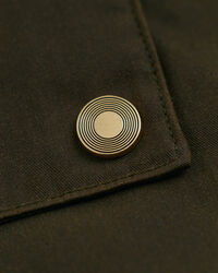 Vokset jakke i mellemlængde