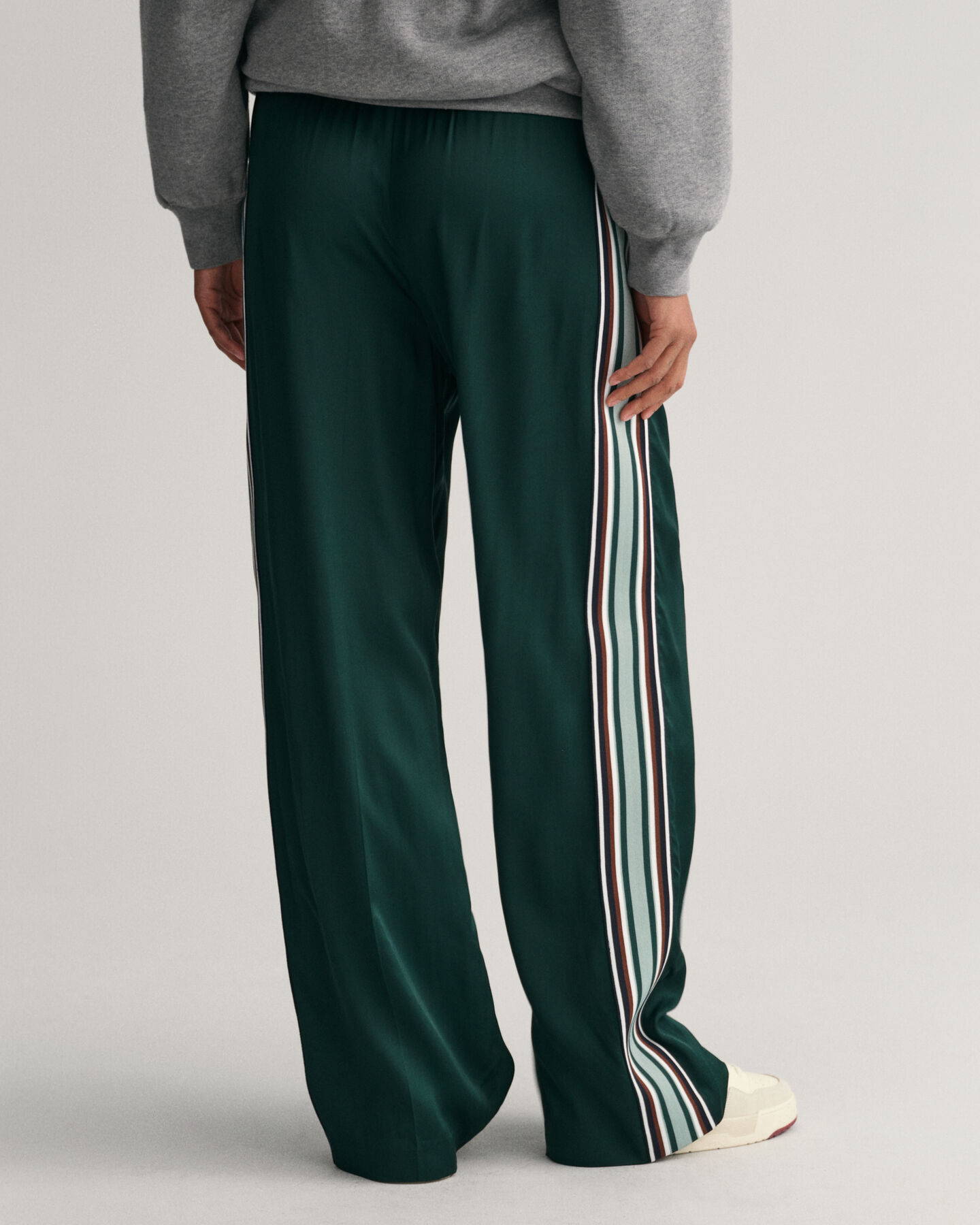 Relaxed fit stribede pull-on bukser