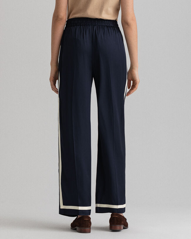 Pull-On-bukser i satin