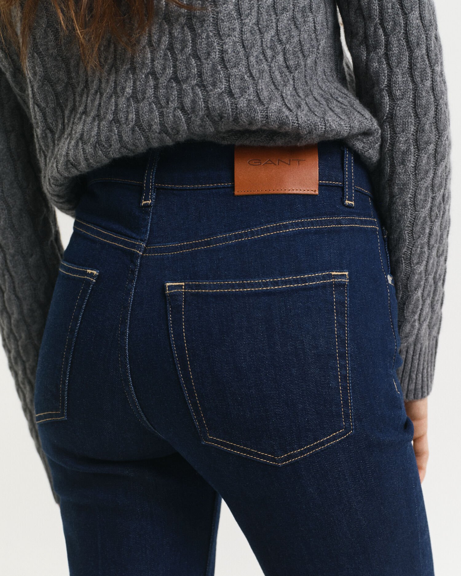 Slim fit jeans med svaj