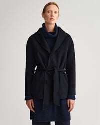 Håndsyet blazer med bælte