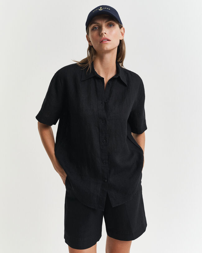 Relaxed fit h&oslash;rskjorte med korte &aelig;rmer