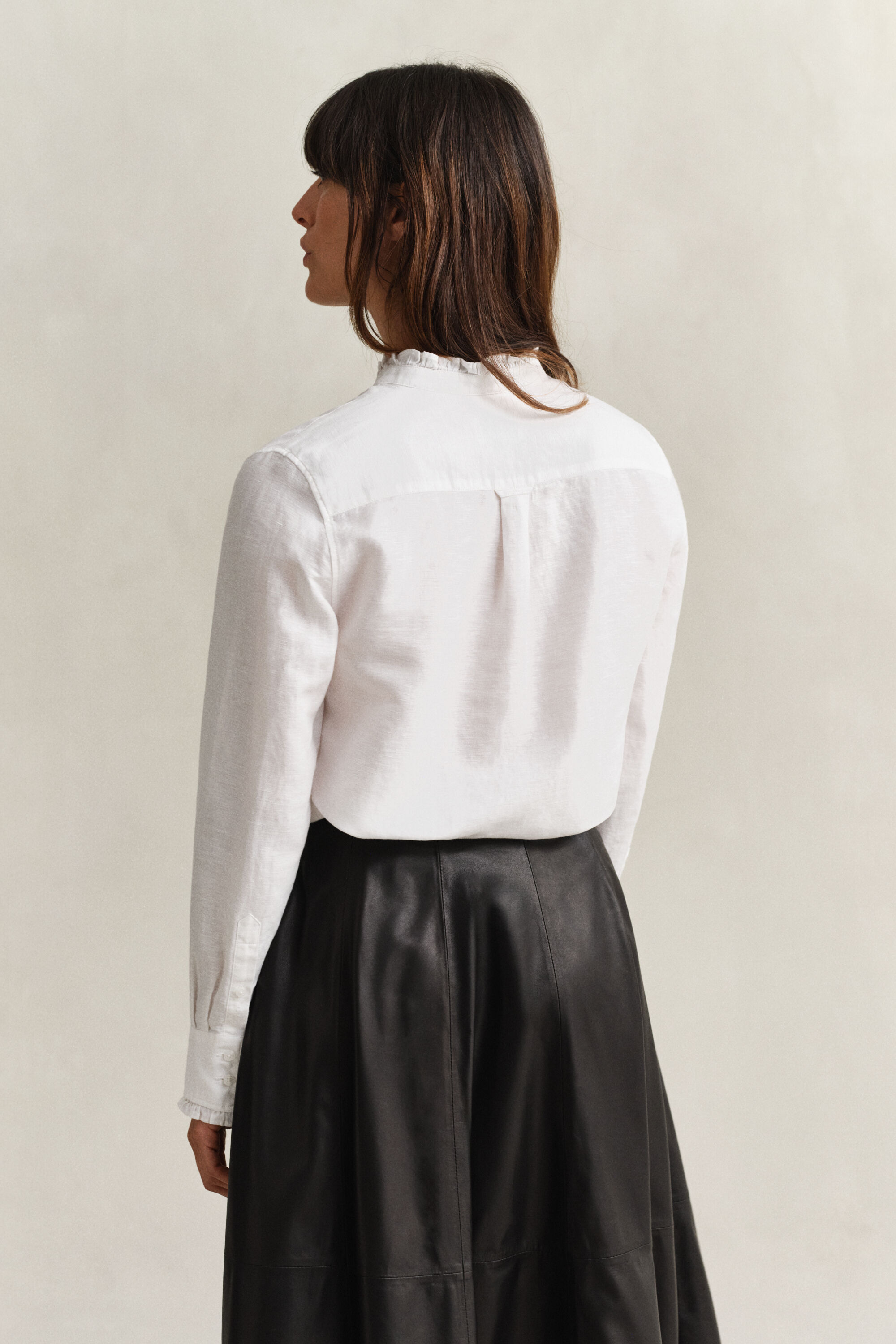 Flæset bluse af hørblanding