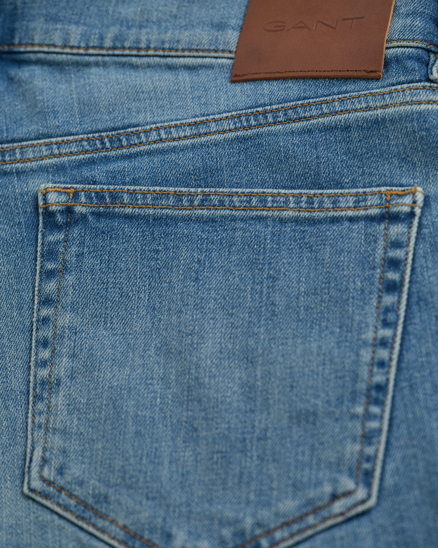 Regular fit GANT jeans shorts